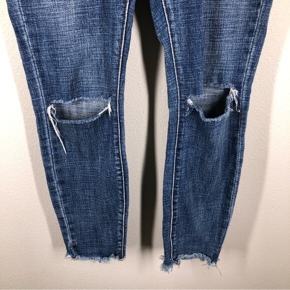 One Teaspoon High Waist Freebird II Jeans Distressed Knees Raw Hem 26 - Picture 3 of 10